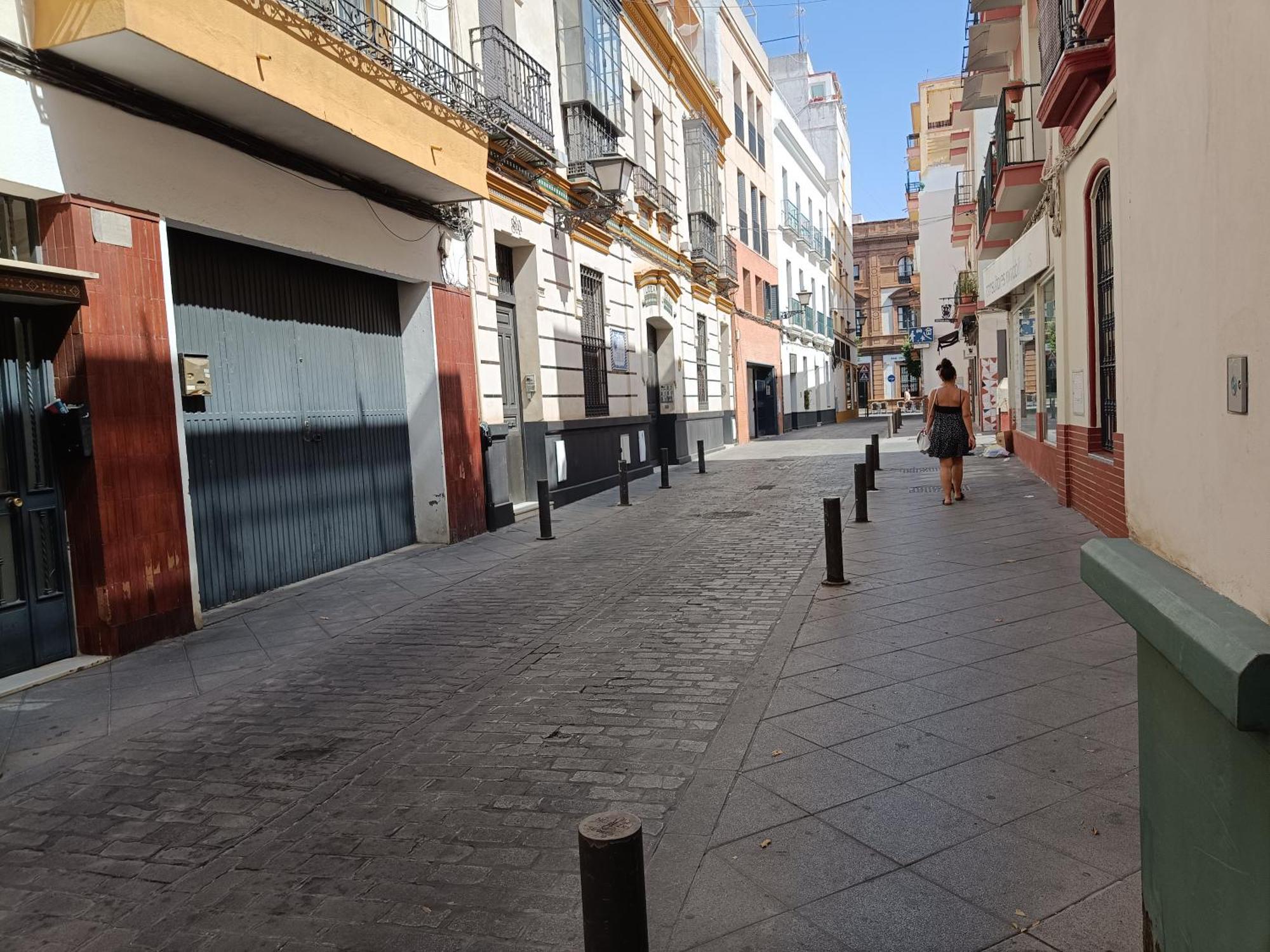 Apartamentos Luxury Puente De Triana Seville Exterior photo