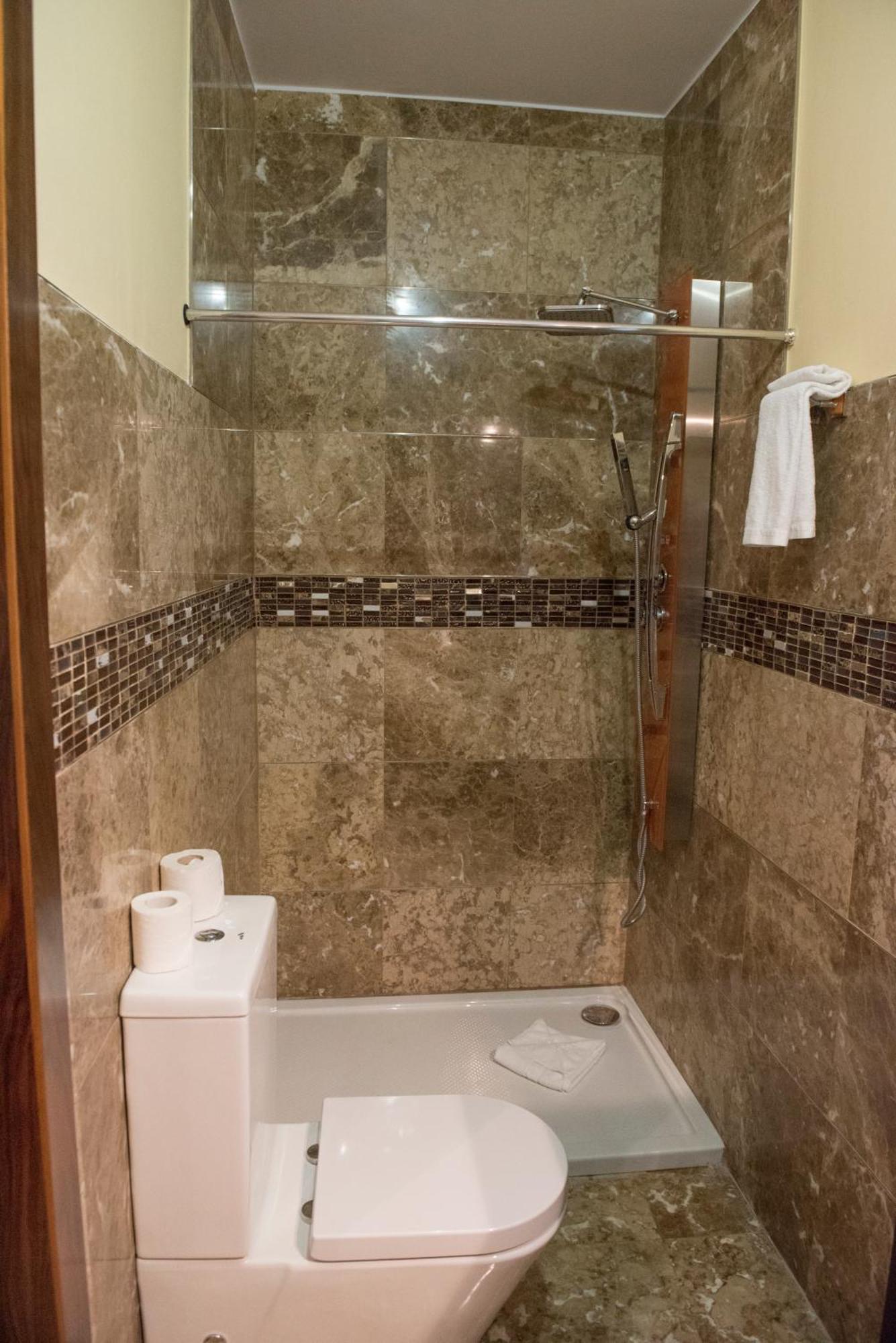 Apartamentos Luxury Puente De Triana Seville Exterior photo
